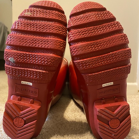 Red Hunter Rain Boots - Picture 7 of 7